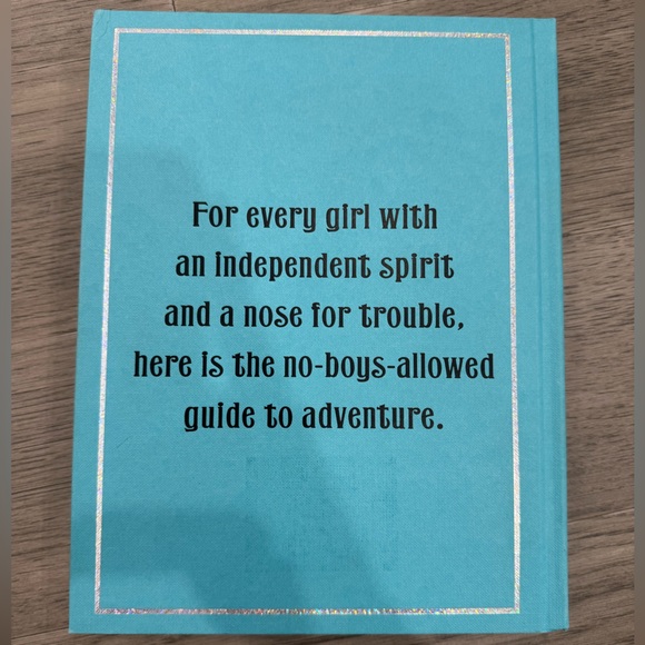 The Daring Book for Girls - Picture 2 of 2